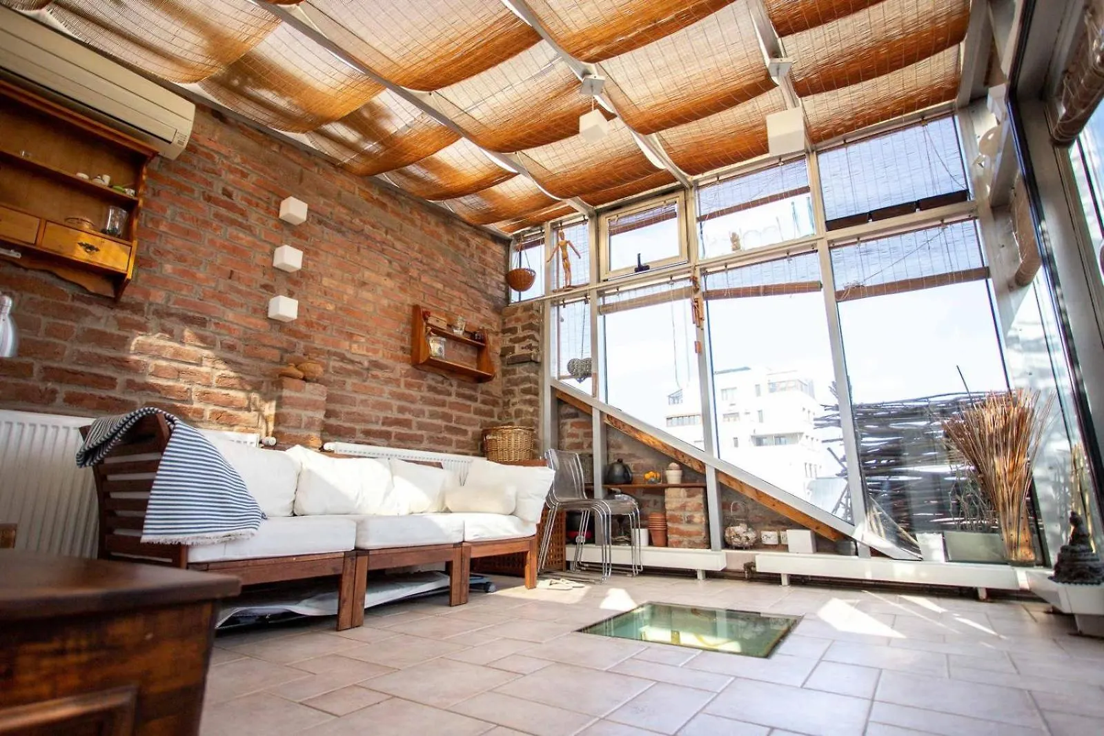 Villa Home In The Heart Of The City Bukarest